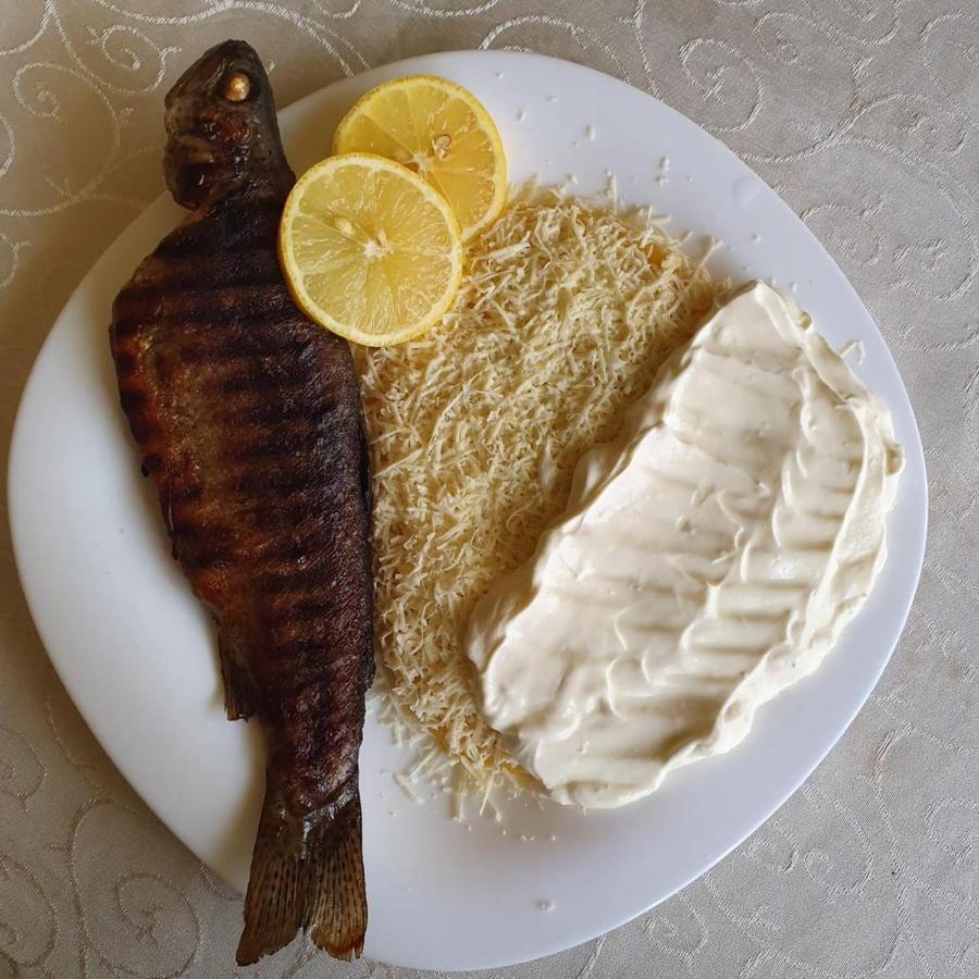 Pensiunea Mirela Pestera Ursilor Chiscau Buitenkant foto